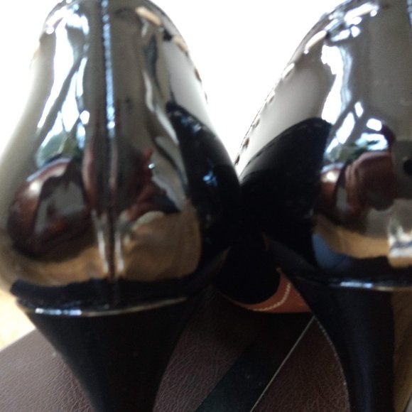Alaia Altazure Donna Black Patent Leather Pumps - Picture 6 of 8